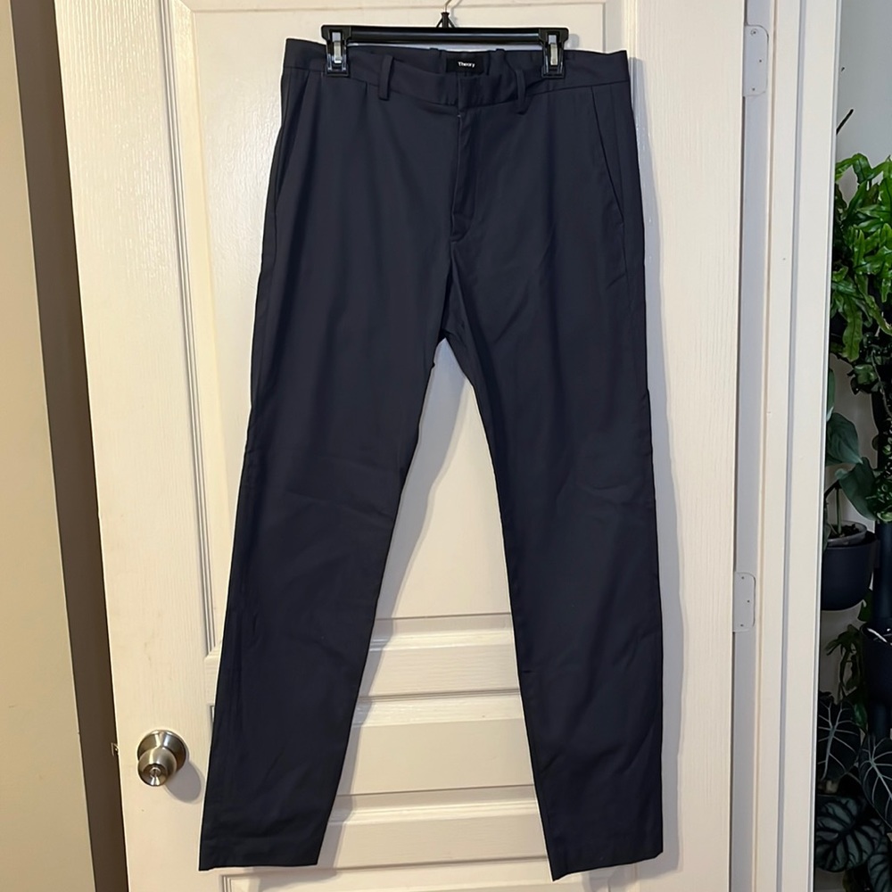 Theory Zaine navy pants 34in waist NWT